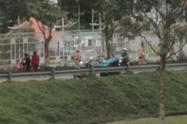 Hàng loạt người dân TPHCM “cháy túi” vì quên bật xi nhan