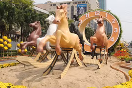 Đường hoa Nguyễn Huệ 2014 hoành tráng, đặc biệt cỡ nào?