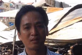 Ông chủ bãi 300 xe cháy rụi đờ đẫn lo tiền tỷ đền bù