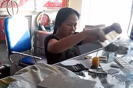 GĐ tiệm vàng Hoàng Mai phản pháo phát ngôn của Công an TP HCM