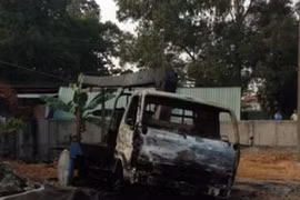 Chạm dây trung thế, xe cẩu cháy thiêu rụi tài xế 