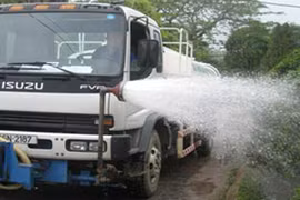 Tai nạn đường cao tốc: Đừng để người chết thay cây!