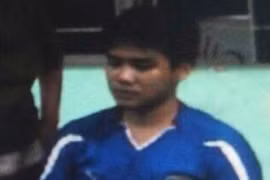 Cùng tình mới đến nhà tình cũ chĩa súng uy hiếp