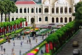 Uy nghi tượng đài Bác Hồ vừa được TP HCM chọn