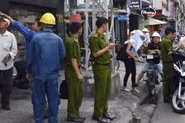 Chưa kịp đóng viện phí cho con, cha bị điện giật chết thảm