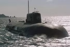 Nga mạnh tay chi tiền nâng cấp tàu ngầm hạt nhân Irkutsk "cổ lỗ sĩ"