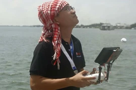 Chàng trai mê flycam sẽ truyền hình buổi làm việc với VTV