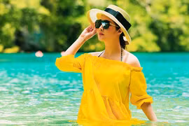 Giáng My trẻ trung nô đùa giữa thiên thiên quốc đảo Palau