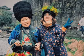 Ảnh mới nhất của Vân Hugo sau khi chia sẻ bệnh tình