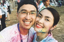 Loạt ảnh Tăng Thanh Hà rạng rỡ bên chồng đại gia