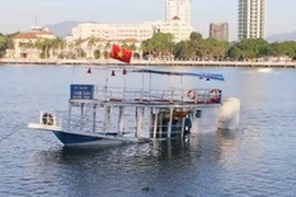 Chìm tàu du lịch trên sông Hàn: Vẫn chưa tìm được 3 nạn nhân mất tích