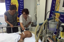 Nghệ sĩ Hán Văn Tình dấu hiệu sinh tồn tạm ổn định