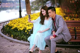 Diễn viên Việt Anh đã bí mật kết hôn với bạn gái 