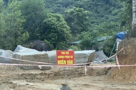 Vụ Chủ tịch thị trấn lạm quyền: Khởi tố thêm 2 bị can