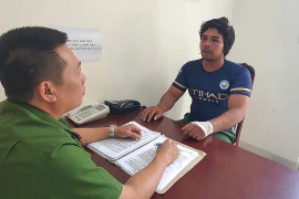 Tạm giữ hình sự đối tượng đâm 2 anh em ruột thương vong