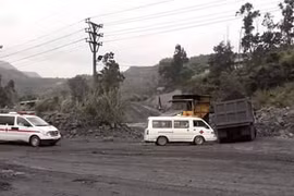 Đình chỉ 7 cán bộ Cty than Cao Sơn sau vụ hai công nhân tử vong