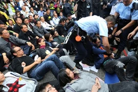 Biểu tình ở Hồng Kông: Cảnh sát bắt giữ 247 người