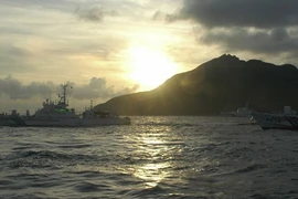 3 tàu tuần tra Trung Quốc tiến vào Senkaku/Điếu Ngư