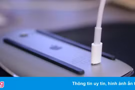 Điểm danh loạt thiết kế lạ kỳ, gây tranh cãi của Apple