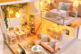 Cô gái trẻ sở hữu đến 6 căn nhà tí hon, khách muốn mua cũng không bán