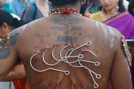 Choáng váng những phong tục "dị" nhất thé giới 