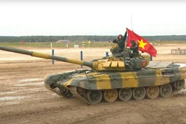 Video: Xe tăng Việt Nam chạy 68 km/h, lọt vào bán kết