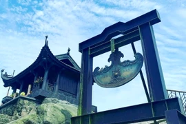 Chiêm ngưỡng 7 ngôi chùa sở hữu kỷ lục nổi tiếng Việt Nam