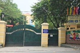 Quận Ba Đình thông tin vụ giòi trong khay cơm trường TH Hoàng Hoa Thám