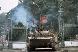 Hào hùng đội hình xe tăng tiến vào giải phóng Sài Gòn