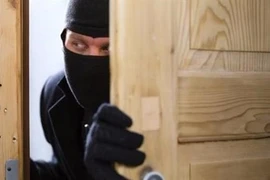 Điểm nóng 24h: Nguồn gốc số tiền 385 triệu bị trộm của Phó Cục trưởng 