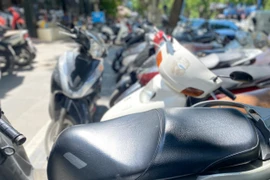 Mẹo hạ nhiệt yên xe máy cấp tốc trong ngày nắng nóng