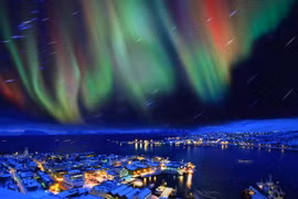 Khám phá cực quang: “Dải lụa” đầy màu sắc nổi tiếng thế giới