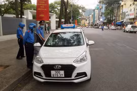 Tổng kiểm tra, xử nghiêm vi phạm của xe taxi ở Hà Nội