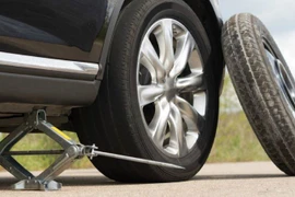 Lốp ôtô dự phòng không nên sử dụng quá lâu?