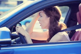 6 lỗi phụ nữ thường mắc khi lái ô tô dễ gây tai nạn