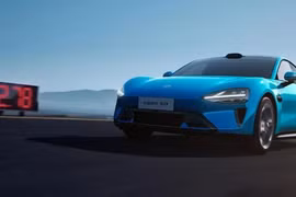 Ô tô điện đầu tiên nhà Xiaomi ra mắt có gì đặc biệt?