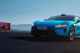 Ô tô điện đầu tiên nhà Xiaomi ra mắt có gì đặc biệt?