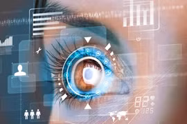 Phát triển pin siêu nhỏ sạc bằng nước mắt, dùng trong kính áp tròng thông minh