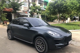 Chủ xe Porsche tố hãng gây hỏng động cơ khi đi thay thế phụ tùng?