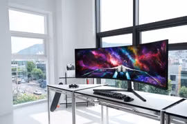 Samsung trình làng màn hình gaming Dual UHD đầu tiên trên thế giới