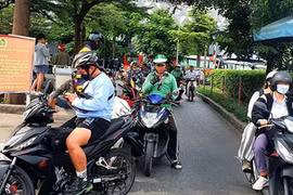 Gần Tết, bắt được xe công nghệ cứ như... trúng số