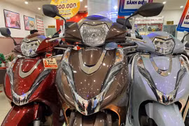 Honda Lead giảm giá sâu dưới mức đề xuất hơn 2 triệu đồng