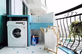 Máy giặt để ngoài trời có sao không?