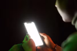 5 lý do phổ biến khiến điện thoại nhanh hết pin 