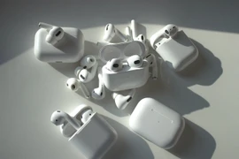 4 sai lầm phổ biến khi vệ sinh AirPods 