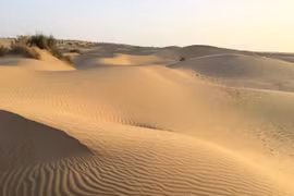 Bí ẩn bên dưới lớp cát của sa mạc