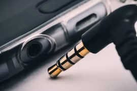 Những tính năng, đặc điểm dần bị loại bỏ trên smartphone