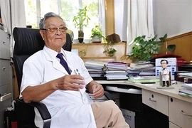 Viện sĩ chỉ cách ngừa ung thư nên kiên trì thực hiện 