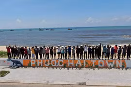 Về Phước Hải tìm yên bình nơi làng chài trăm tuổi