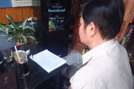 Sở Giáo dục lập đoàn kiểm tra vụ hiệu phó bị lộ ảnh chụp 'vùng kín'